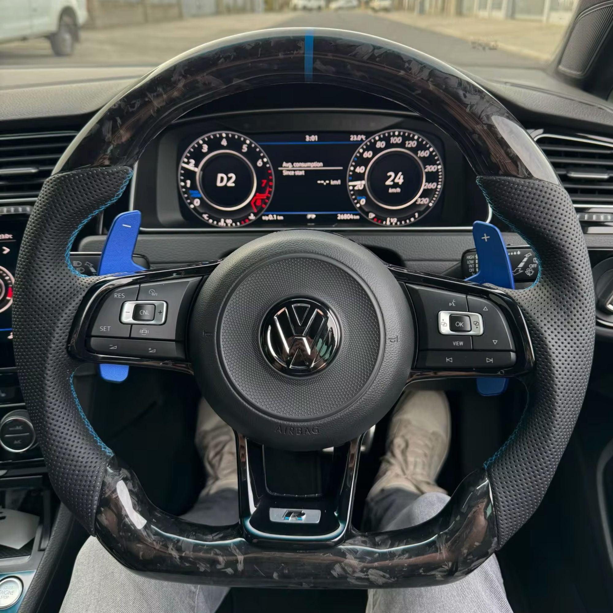 OPTIC Forged Carbon Fibre Custom Steering Wheel For Scirocco MK3 (2013-2018)